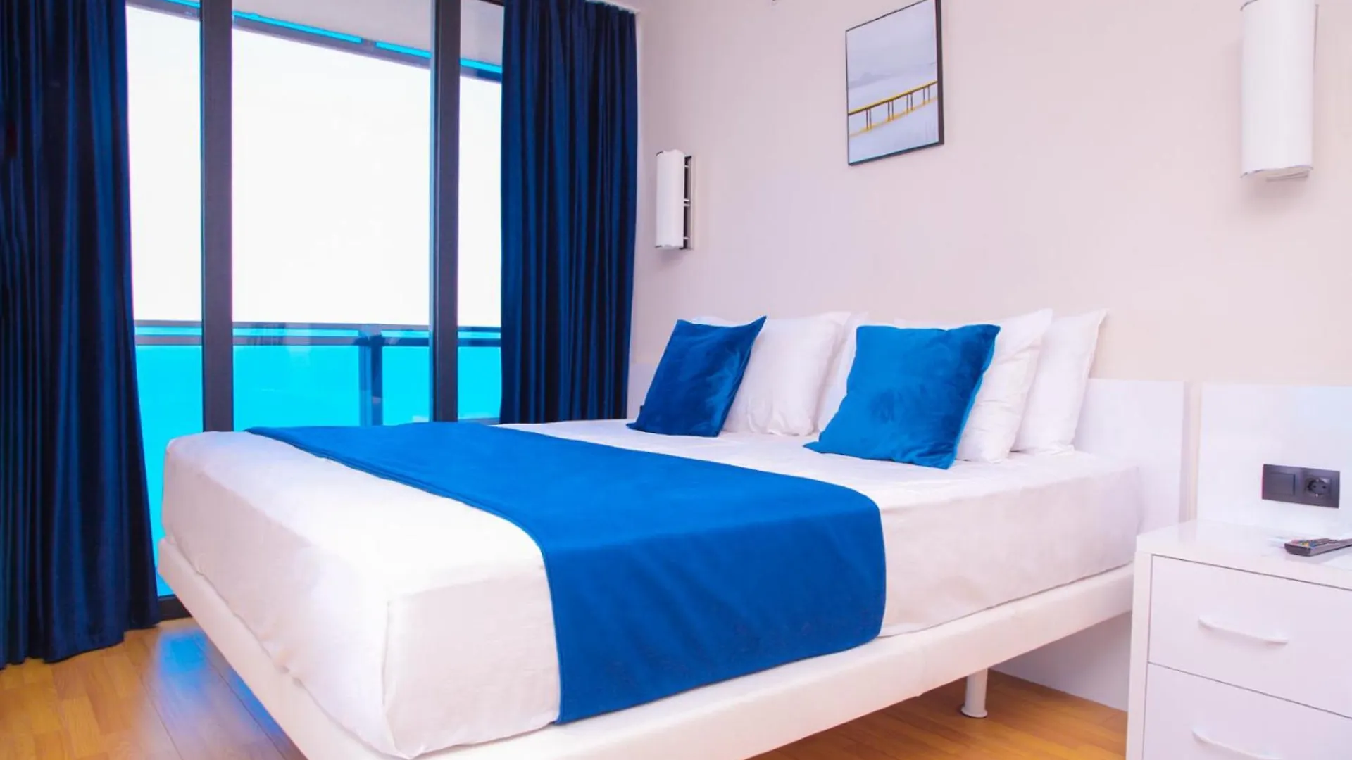 *****  Orbi City Panorama Sea View Aparthotel Batumi Georgia