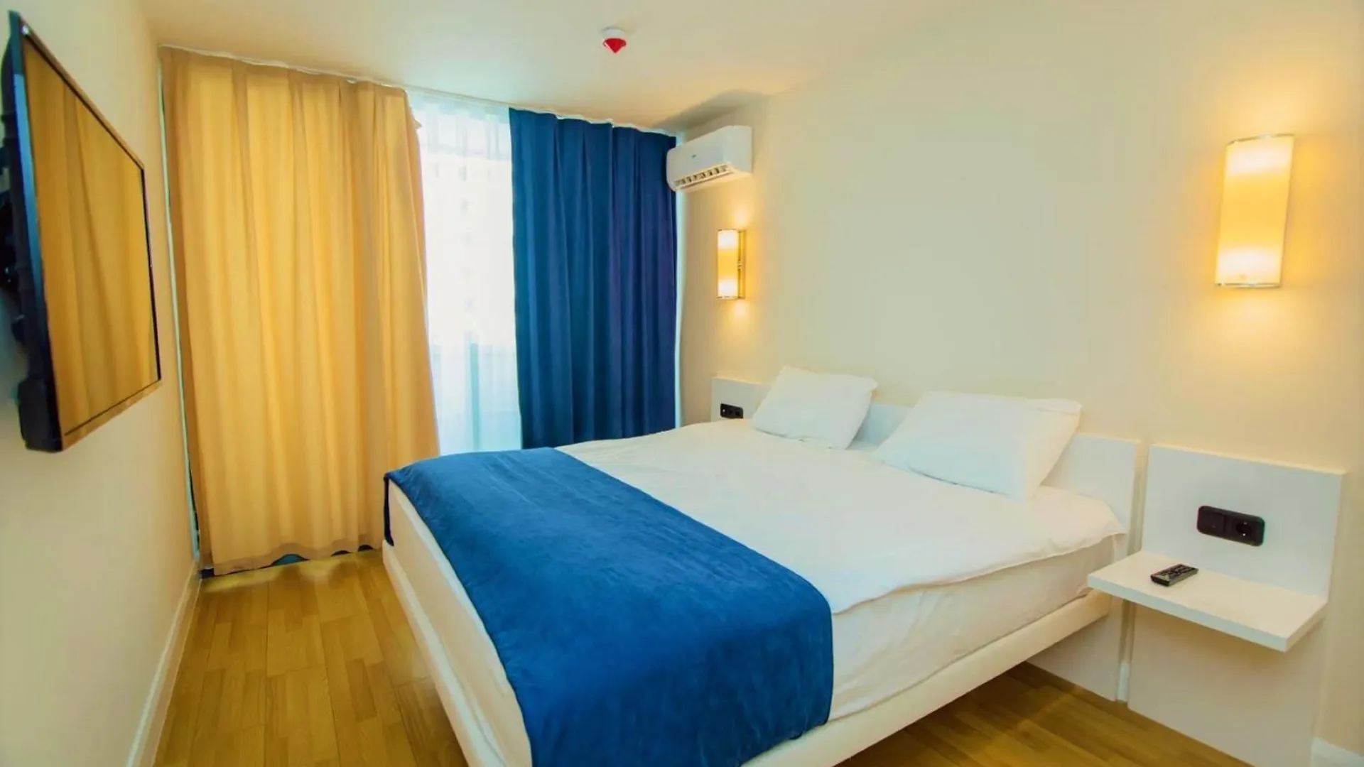 Orbi City Panorama Sea View Aparthotel Batumi