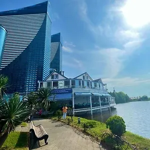 Orbi Sea Side & Sea View Towers ***** Batumi